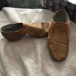 Girls Tan Jazz Shoes